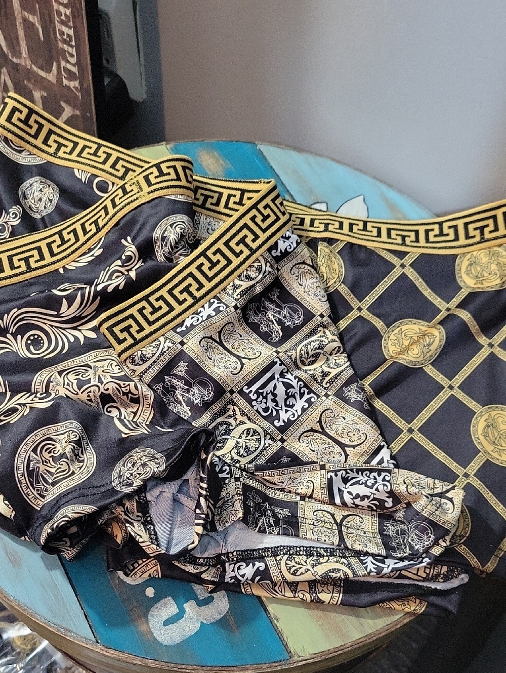 Men's Black & Gold Patterned Briefs NWOT